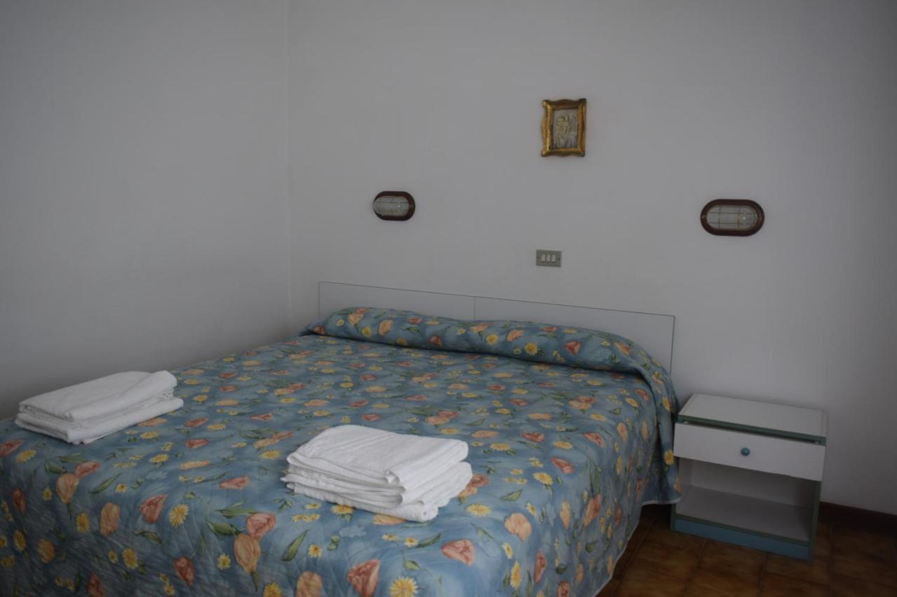 Villa Luana Cervia Exteriör bild